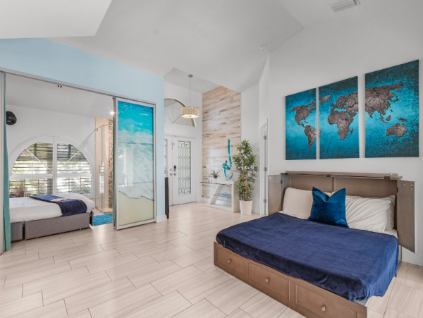Luxury Cape Coral Retreat - 4 Bedroom Home with Private Pool
